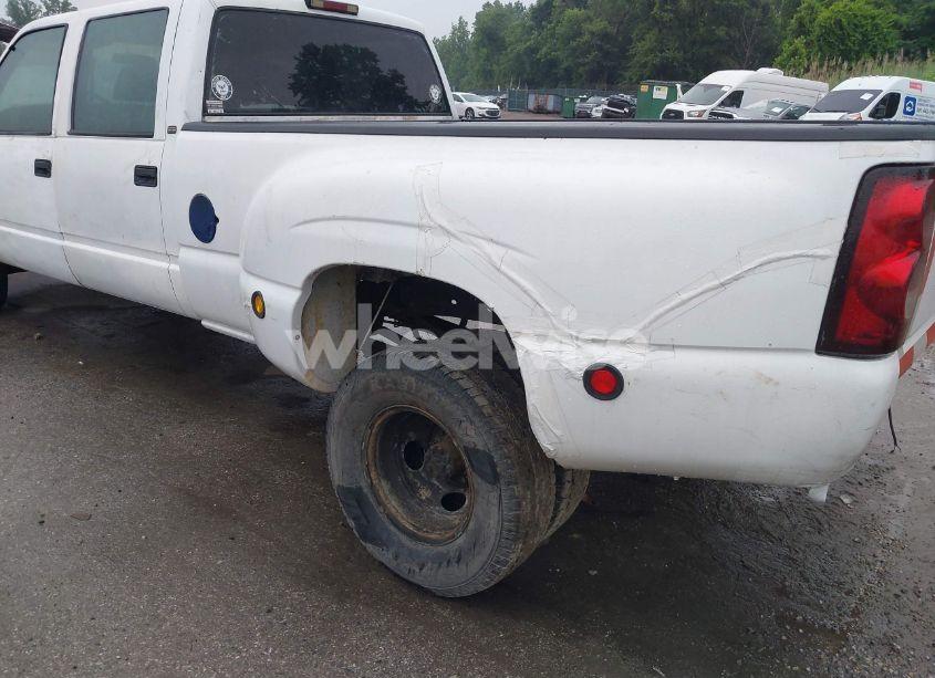 Photo 14 of 1997 Chevrolet C3500 CHASSIS (VIN 1GBHC33J1VF045358)