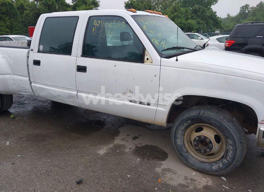 Photo 16 of 1997 Chevrolet C3500 CHASSIS (VIN 1GBHC33J1VF045358)