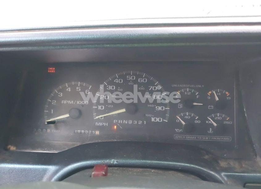 Photo 7 of 1997 Chevrolet C3500 CHASSIS (VIN 1GBHC33J1VF045358)