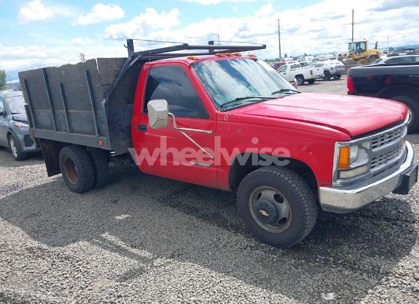 2000 Chevrolet C3500 CHASSIS (VIN 1GBHC34J9YF520001) main photo