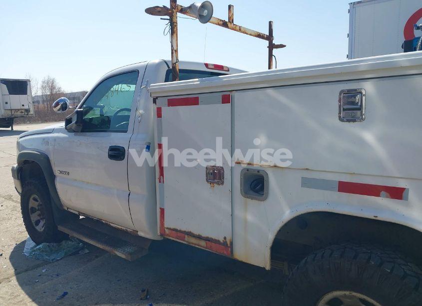 Photo 18 of 2007 Chevrolet Silverado C3500 (VIN 1GBHC34UX7E160025)