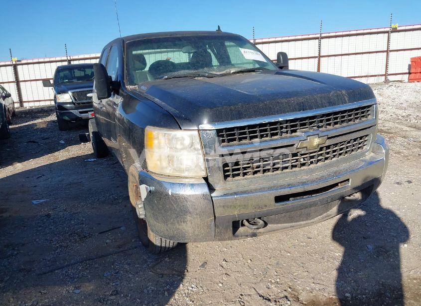 2009 Chevrolet Silverado 2500HD WORK TRUCK (VIN 1GBHC49K39E158939) main photo
