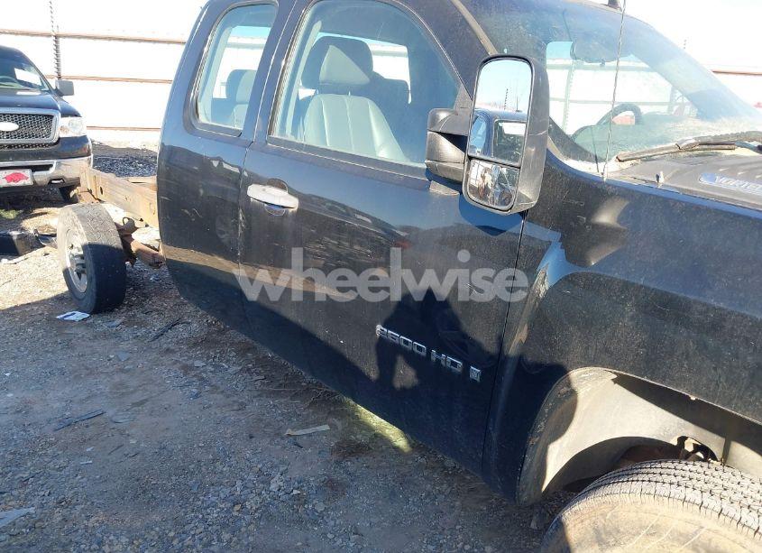 Photo 14 of 2009 Chevrolet Silverado 2500HD WORK TRUCK (VIN 1GBHC49K39E158939)