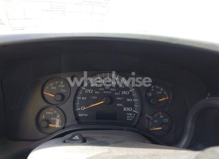 Photo 5 of 2006 Chevrolet Express CUTAWAY WORK VAN (VIN 1GBHG312661164831)