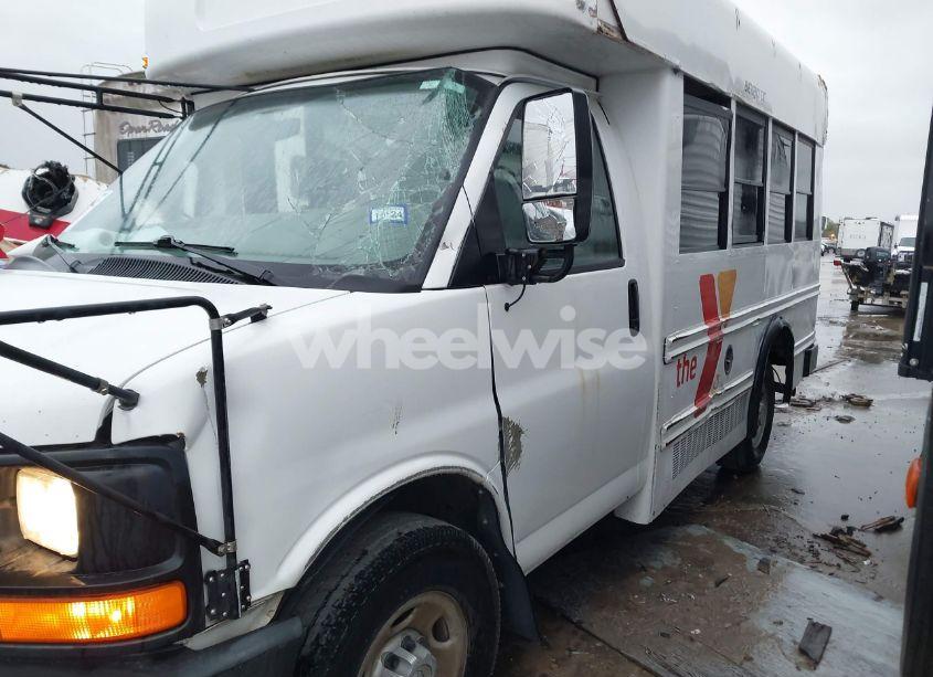 Photo 11 of 2009 Collins G33503 N/A (VIN 1GBHG31C991120237)