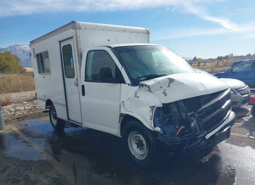 1997 Chevrolet Cutaway COMMERCIAL (VIN 1GBHG31F8V1082200) main photo