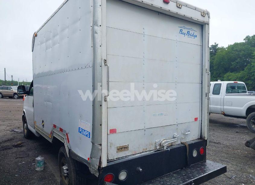 Photo 3 of 2008 Chevrolet Express CUTAWAY WORK VAN (VIN 1GBHG31K481201569)
