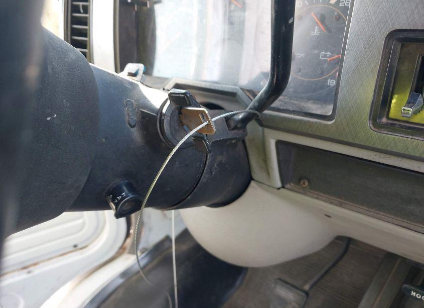 Photo 10 of 1995 Chevrolet G30 (VIN 1GBHG31K9SF227207)