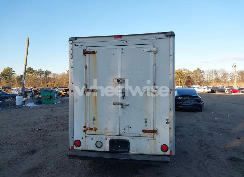 Photo 15 of 2008 Chevrolet Express CUTAWAY WORK VAN (VIN 1GBHG31KX81136517)