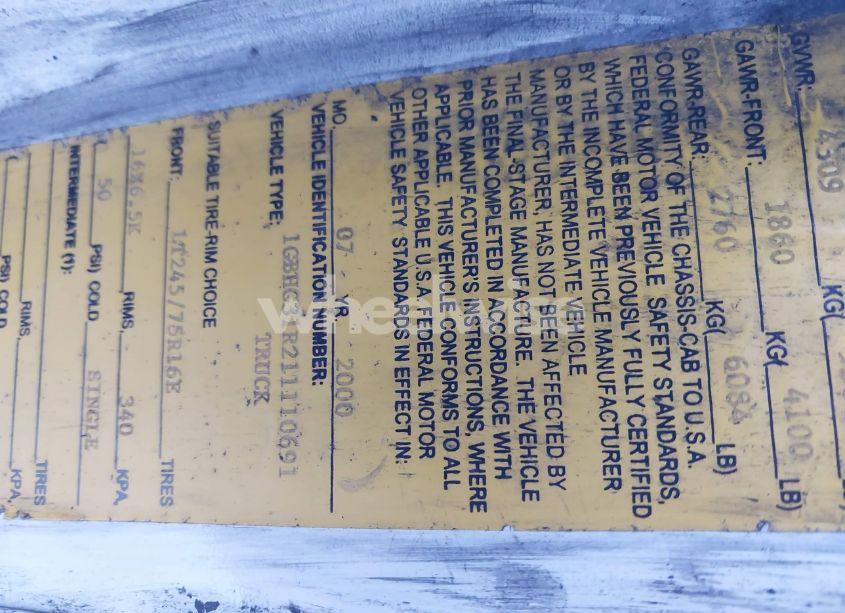 Photo 9 of 2001 Chevrolet Express COMM CUTAWAY (VIN 1GBHG31R211110691)