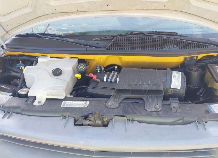 Photo 9 of 2001 Chevrolet Express COMM CUTAWAY (VIN 1GBHG31R311166767)