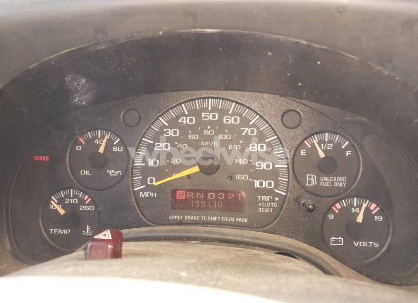 Photo 5 of 1996 Chevrolet G30 (VIN 1GBHG31R3T1031002)