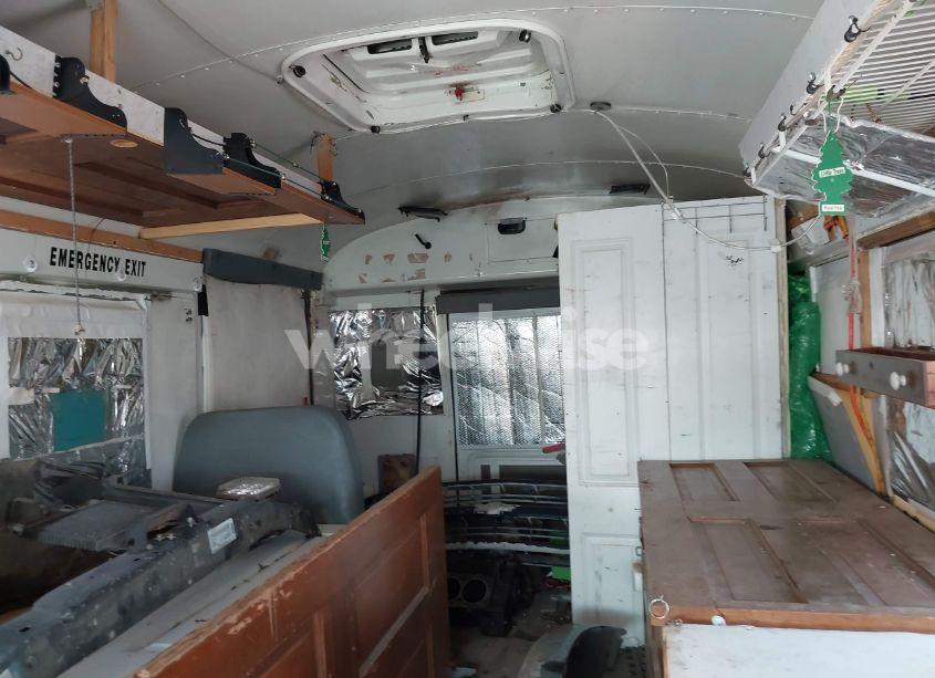 Photo 6 of 1998 Chevrolet Cutaway COMMERCIAL (VIN 1GBHG31R7W1090011)