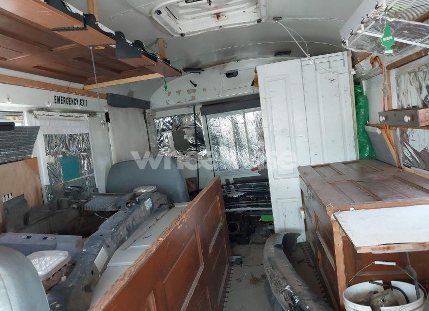 Photo 7 of 1998 Chevrolet Cutaway COMMERCIAL (VIN 1GBHG31R7W1090011)