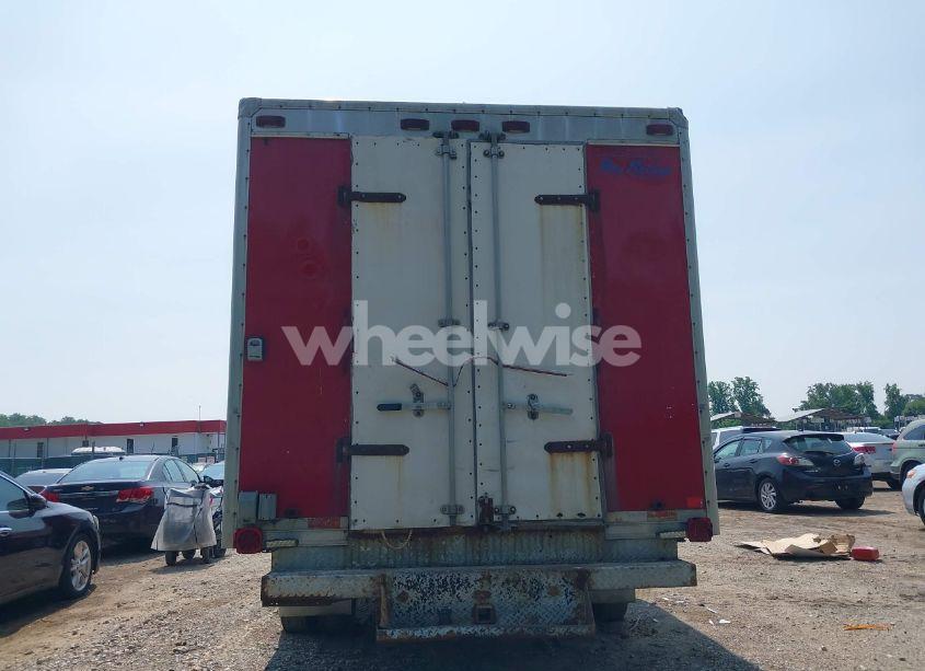 Photo 15 of 2004 Chevrolet Express CUTAWAY (VIN 1GBHG31U241108562)