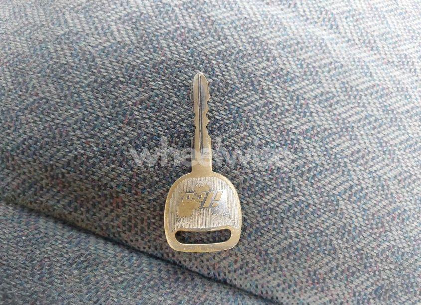 Photo 10 of 2006 Chevrolet Express CUTAWAY WORK VAN (VIN 1GBHG31U261106166)