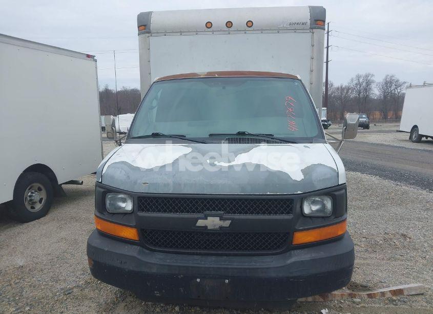 Photo 12 of 2006 Chevrolet Express CUTAWAY WORK VAN (VIN 1GBHG31U661248455)