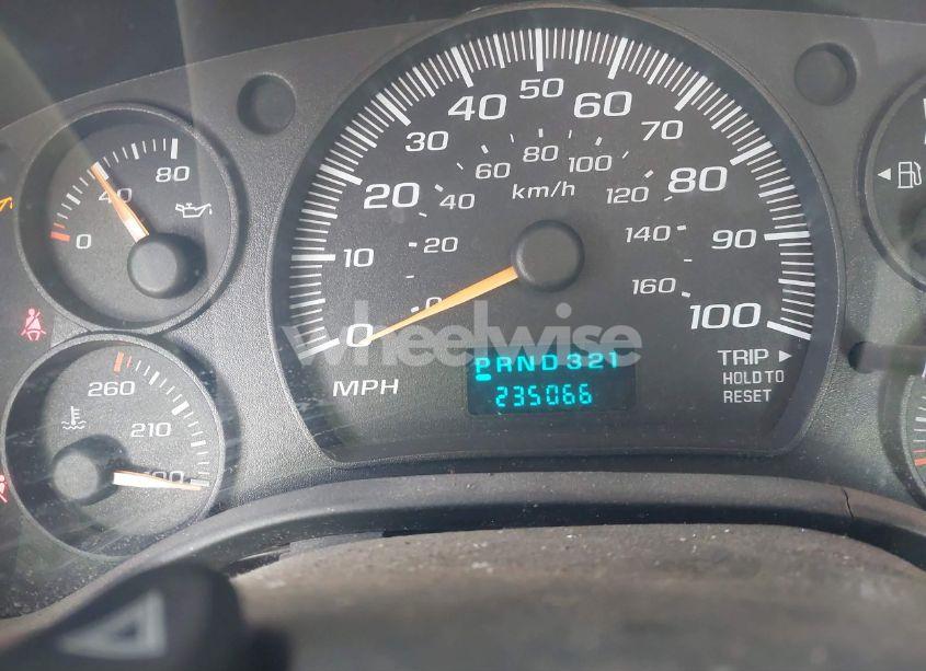 Photo 5 of 2006 Chevrolet Express CUTAWAY WORK VAN (VIN 1GBHG31U761159882)