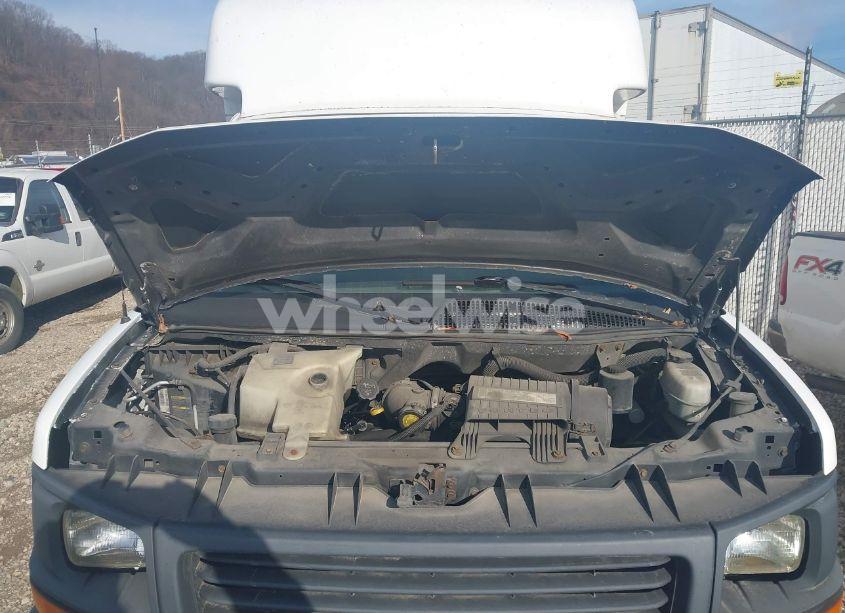 Photo 9 of 2006 Chevrolet Express CUTAWAY WORK VAN (VIN 1GBHG31U761159882)