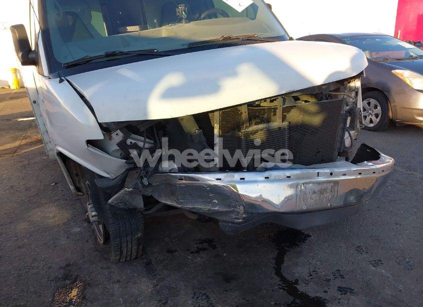 Photo 12 of 2007 Chevrolet Express CUTAWAY WORK VAN (VIN 1GBHG31UX71185703)