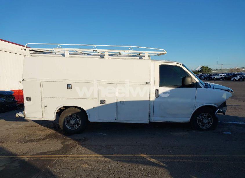Photo 15 of 2007 Chevrolet Express CUTAWAY WORK VAN (VIN 1GBHG31UX71185703)