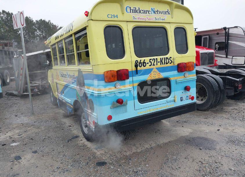 Photo 3 of 2004 Chevrolet Corbett EXPRESS CUTAWAY (VIN 1GBHG31V541169817)