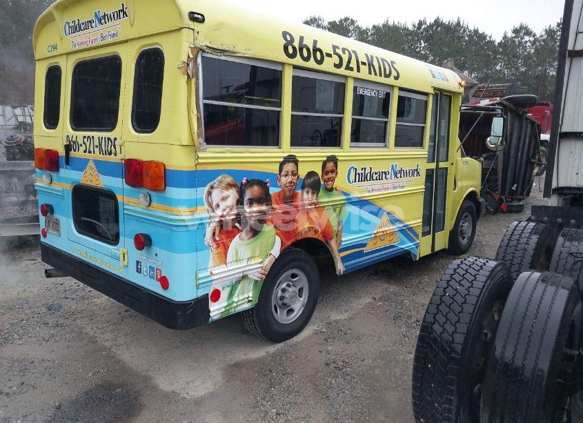 Photo 4 of 2004 Chevrolet Corbett EXPRESS CUTAWAY (VIN 1GBHG31V541169817)