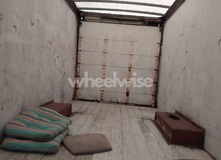 Photo 7 of 2005 Chevrolet Express CUTAWAY (VIN 1GBHG31V751107997)