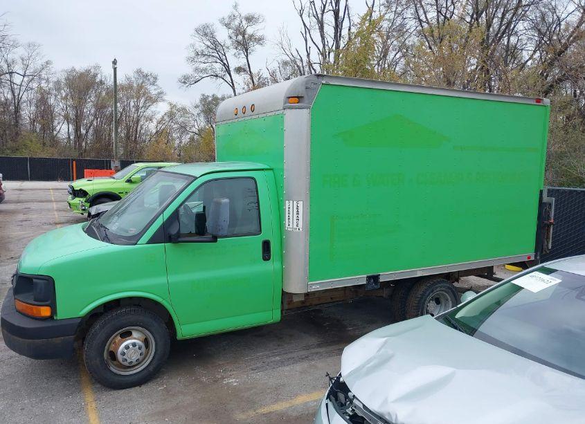 Photo 13 of 2007 Chevrolet Express CUTAWAY WORK VAN (VIN 1GBHG31VX71181787)