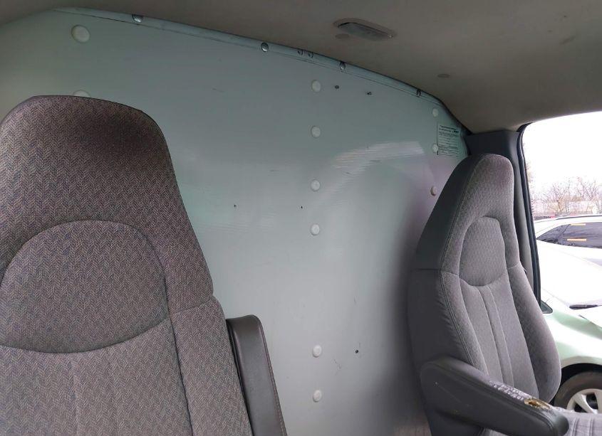 Photo 6 of 2007 Chevrolet Express CUTAWAY WORK VAN (VIN 1GBHG31VX71181787)