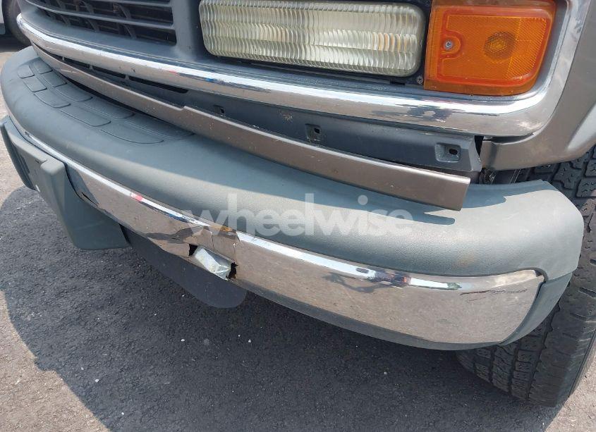 Photo 12 of 2001 Chevrolet Express (VIN 1GBHG39R111196645)