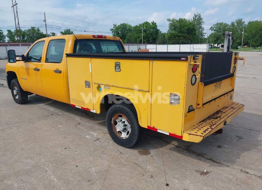 Photo 3 of 2008 Chevrolet Silverado 2500HD WORK TRUCK (VIN 1GBHK23658F224144)