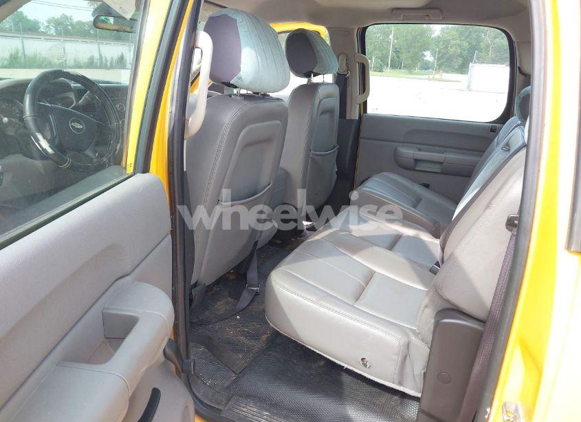 Photo 8 of 2008 Chevrolet Silverado 2500HD WORK TRUCK (VIN 1GBHK23658F224144)