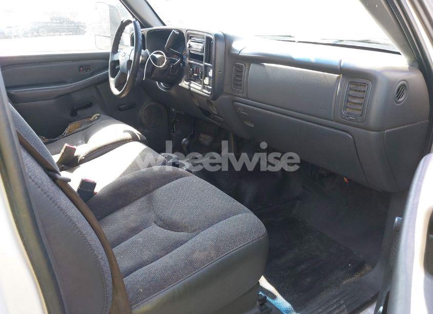 Photo 5 of 2007 Chevrolet Silverado 2500HD CLASSIC WORK TRUCK (VIN 1GBHK24U87E156598)