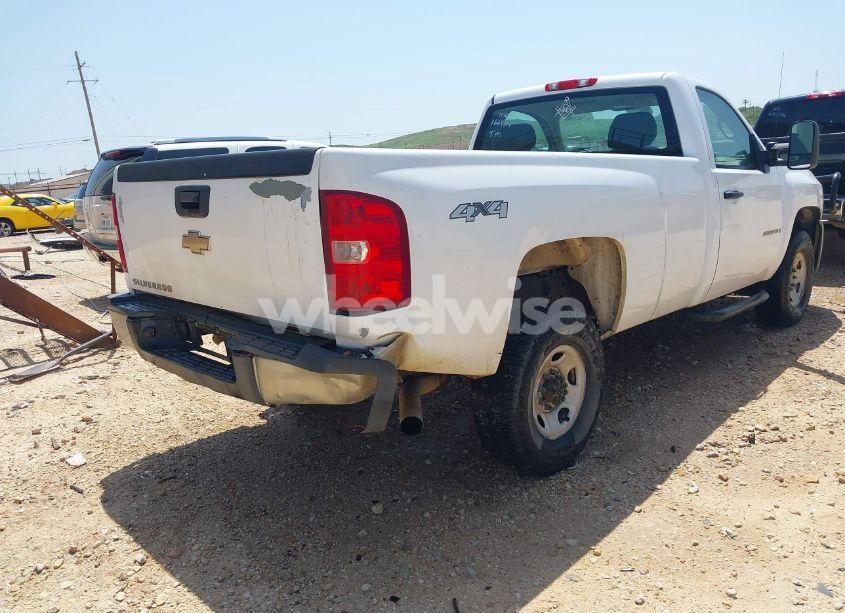 Photo 6 of 2009 Chevrolet Silverado 2500HD WORK TRUCK (VIN 1GBHK44K89F166491)