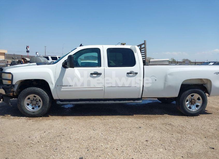 Photo 14 of 2009 Chevrolet Silverado 3500HD LT (VIN 1GBHK83699F159061)