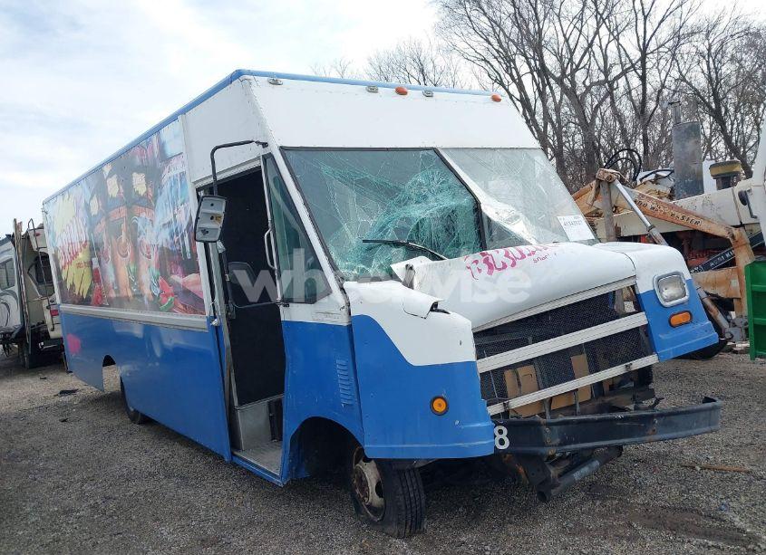 1999 Chevrolet F.c. (VIN 1GBHP32R6X3307908) main photo