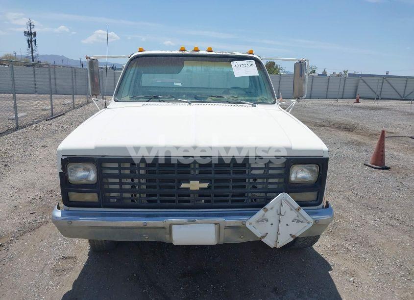 Photo 12 of 1989 Chevrolet R3500 N/A (VIN 1GBHR34N8KF301104)