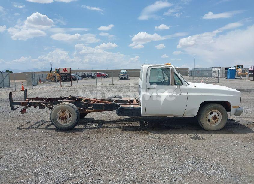 Photo 13 of 1989 Chevrolet R3500 N/A (VIN 1GBHR34N8KF301104)