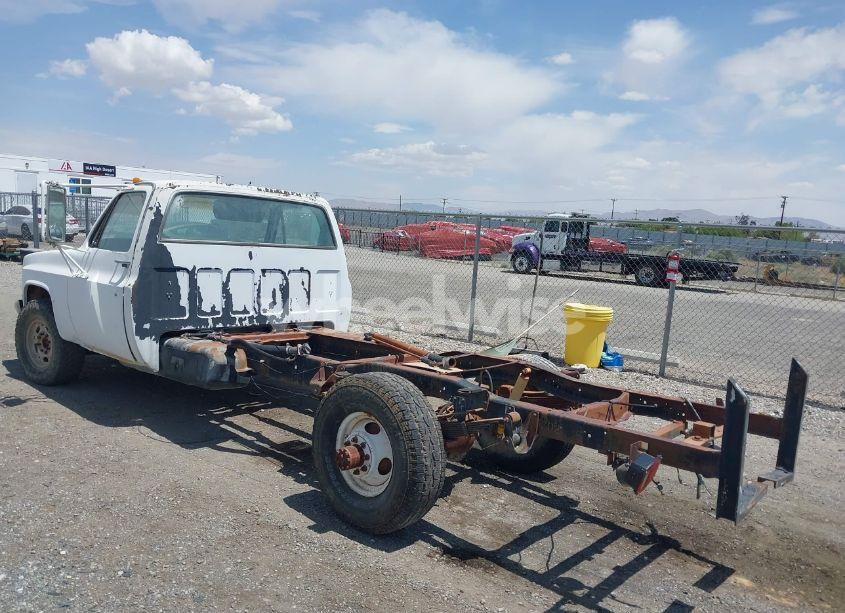 Photo 3 of 1989 Chevrolet R3500 N/A (VIN 1GBHR34N8KF301104)