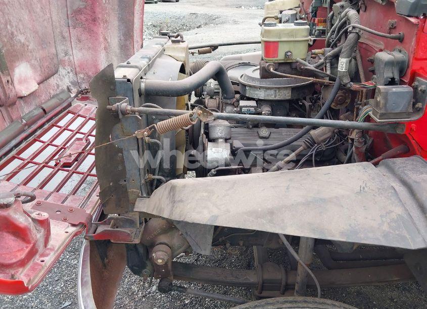 Photo 9 of 1998 Chevrolet C-series C7H042 (VIN 1GBJ7H1P5WJ113329)