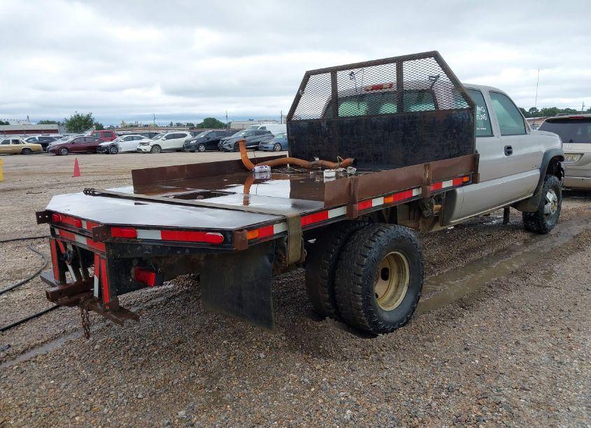 Photo 4 of 2007 Chevrolet Silverado C3500 (VIN 1GBJC33D07F161732)
