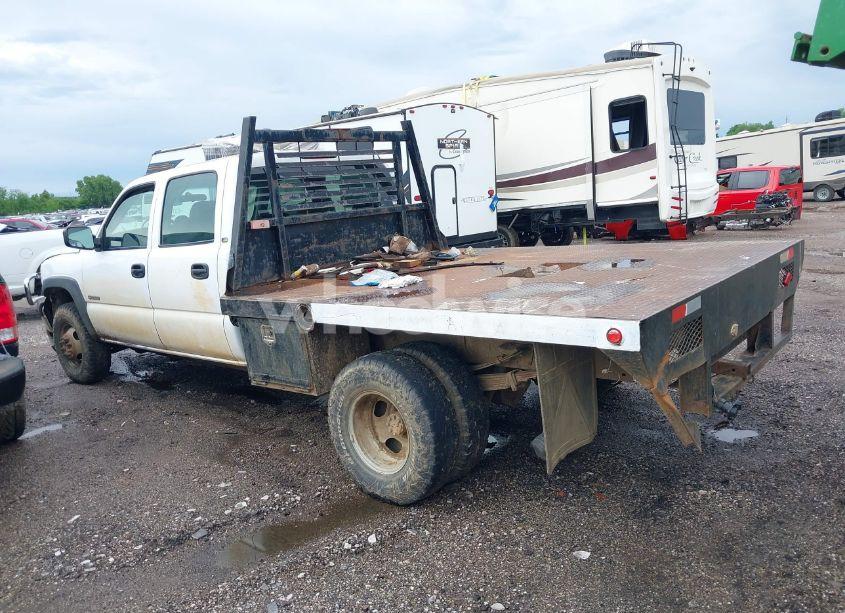 Photo 14 of 2003 Chevrolet Silverado C3500 (VIN 1GBJC33G93F171065)
