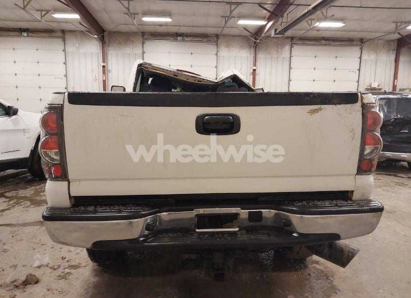 Photo 15 of 2003 Chevrolet Silverado 3500 CHASSIS (VIN 1GBJC341X3E219530)