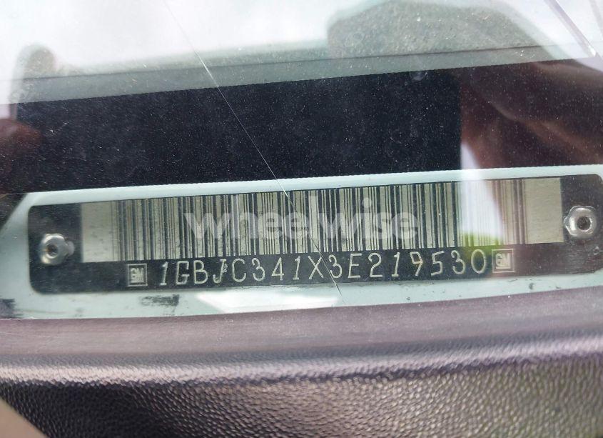 Photo 8 of 2003 Chevrolet Silverado 3500 CHASSIS (VIN 1GBJC341X3E219530)