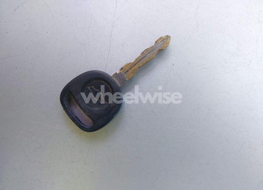 Photo 10 of 2005 Chevrolet Silverado 3500 CHASSIS WORK TRUCK (VIN 1GBJC34235E311607)