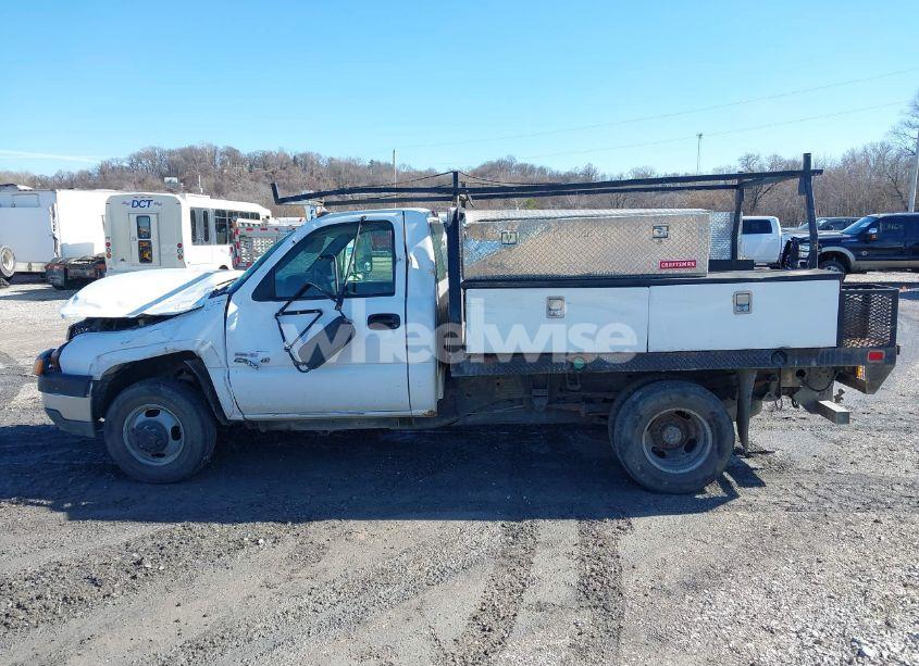 Photo 14 of 2005 Chevrolet Silverado 3500 CHASSIS WORK TRUCK (VIN 1GBJC34235E311607)