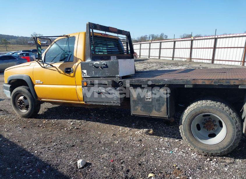 Photo 14 of 2006 Chevrolet Silverado 3500 CHASSIS WORK TRUCK (VIN 1GBJC34D56E177847)