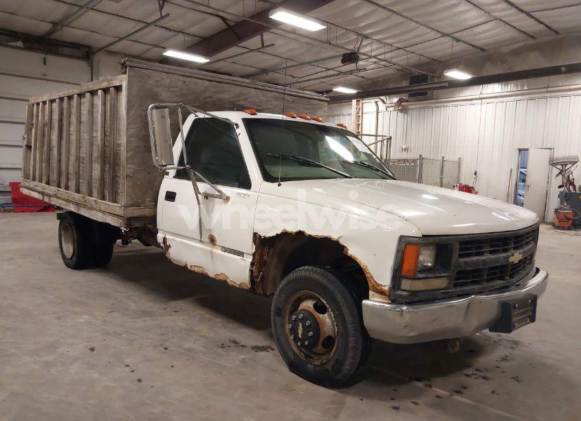 1997 Chevrolet C3500 CHASSIS (VIN 1GBJC34R2VF010575) main photo