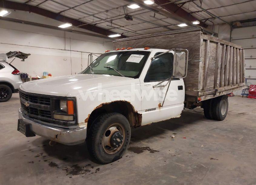 Photo 2 of 1997 Chevrolet C3500 CHASSIS (VIN 1GBJC34R2VF010575)